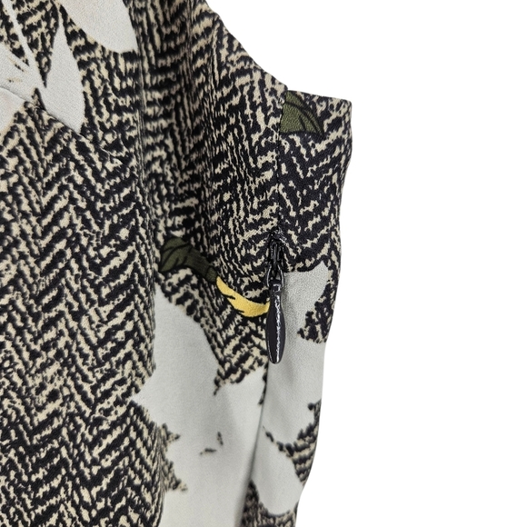 Banana Republic Fit Flare Dress Herringbone Floral Sleeveless Tie Belt A Line 2 - Picture 3 of 9